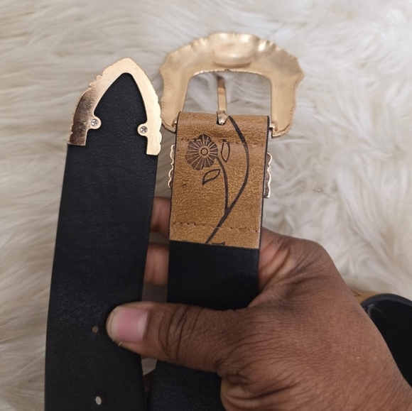 Classical Beige Hip Hop Belt With Metal Buckle And Floral Print🌴 - Picture 4 of 8